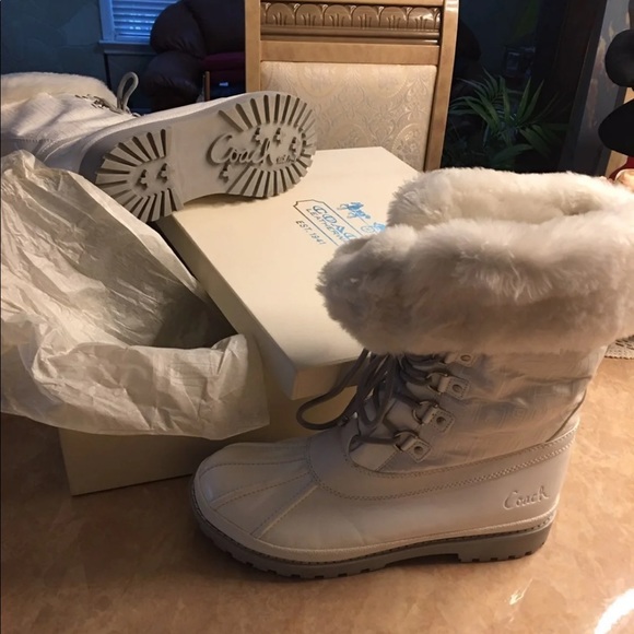 Coach Lenora Boots - Picture 2 of 8